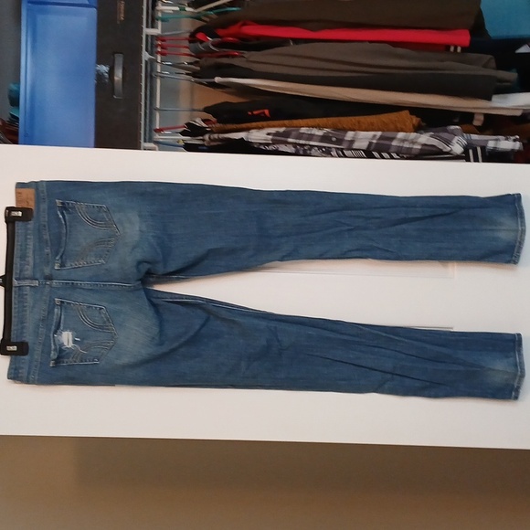 Hollister Classic Blue Ripped Skinny Jeans - 9L - Picture 4 of 7